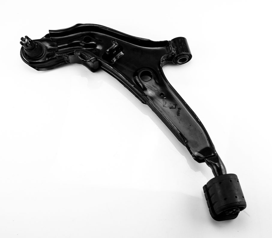 HORQUILLA INFERIOR IZQUIERDO