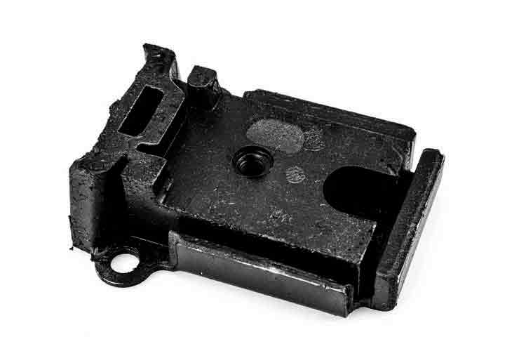 SOPORTE DE MOTOR FRONTAL