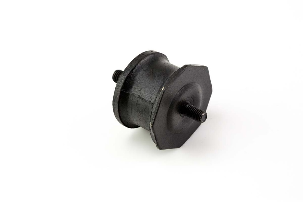 SOPORTE DE MOTOR FRONTAL