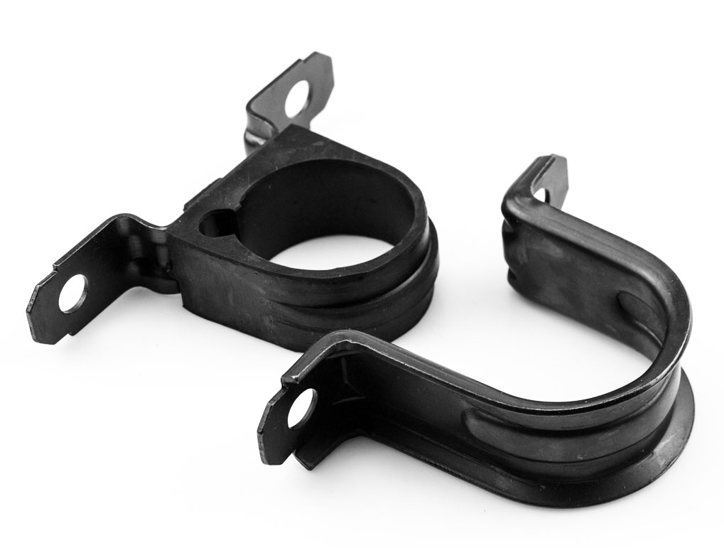 ABRAZADERA CAJA DIRECCION CON GOMA