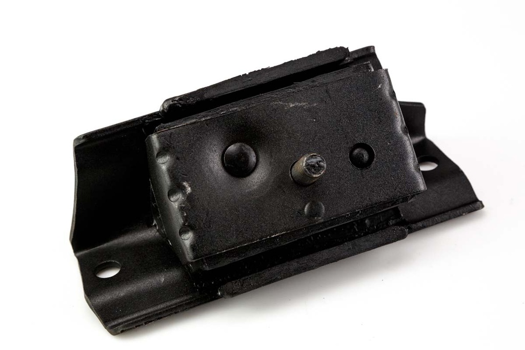 SOPORTE DE MOTOR FRONTAL 