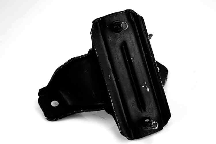 SOPORTE DE MOTOR FRONTAL DERECHO