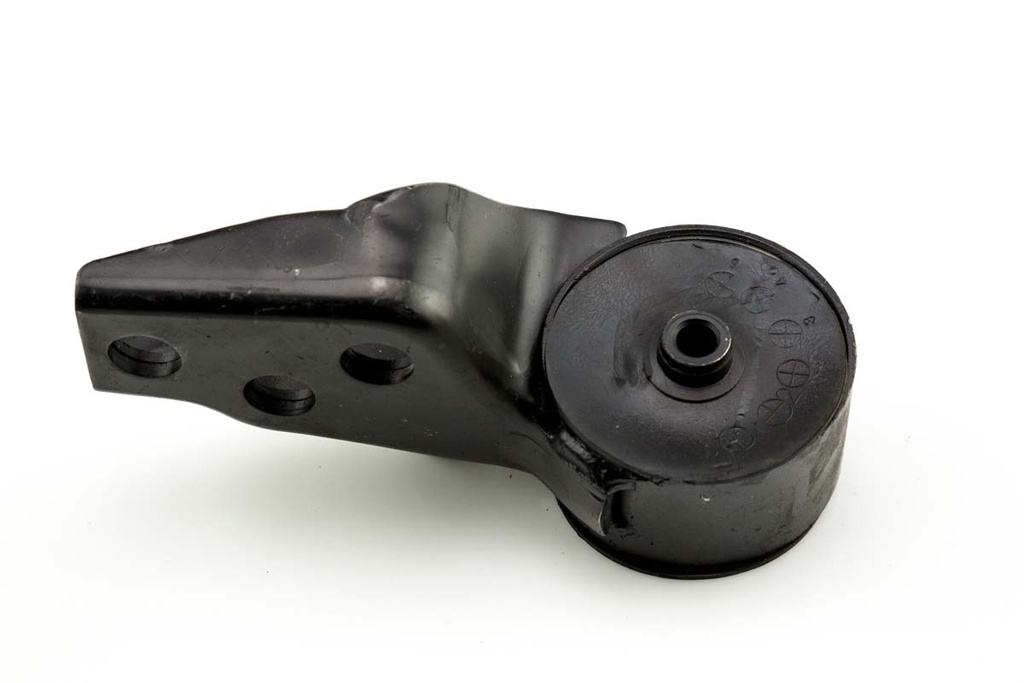SOPORTE DE MOTOR FRONTAL DERECHO