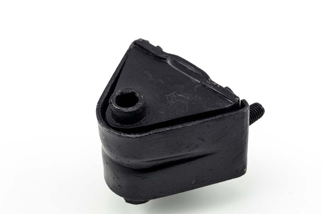 SOPORTE DE MOTOR FRONTAL DERECHO